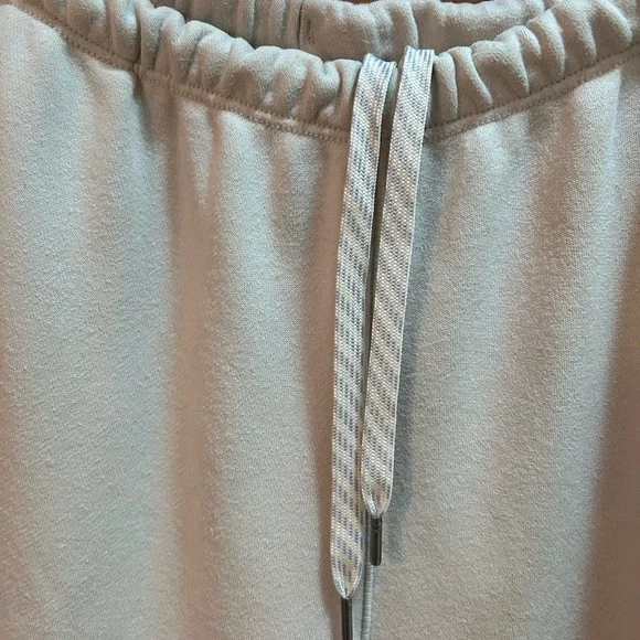 Vuori Sedona Joggers - Picture 2 of 6